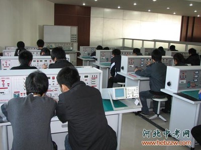 河北商貿學校